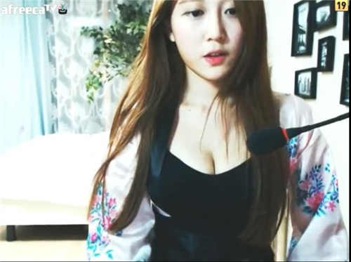 Ʒ