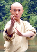 лƷ