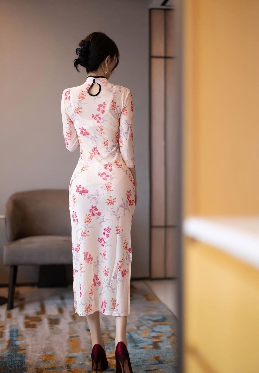 ɫƬ�θ�������Ѹ������