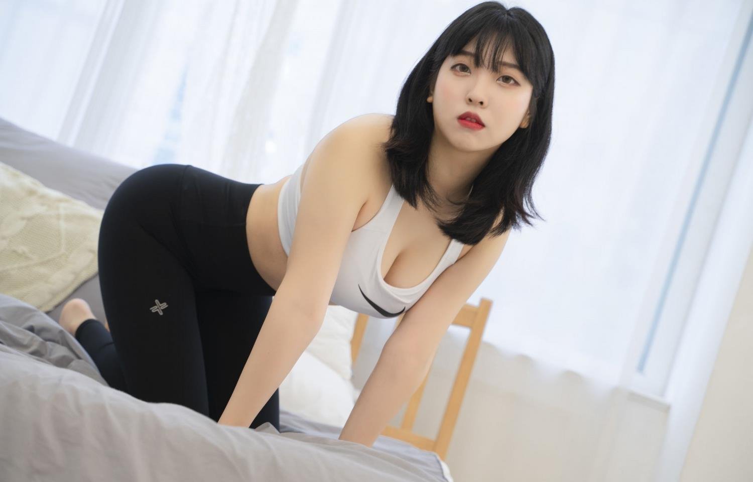 女人与拘做受全过程免费视频迅雷下载