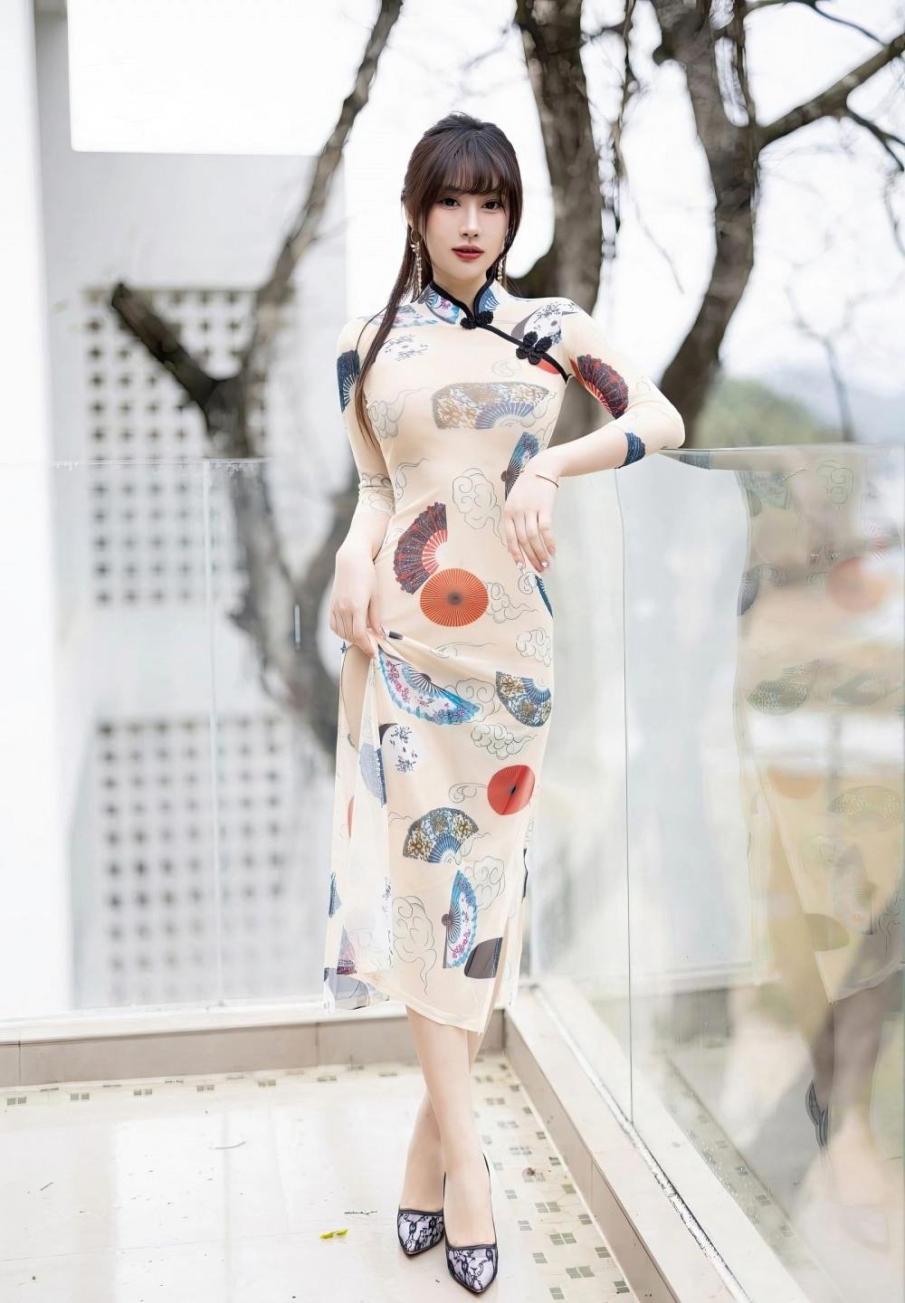 ɫ������WWW��Ƶ������С��ѼѸ������