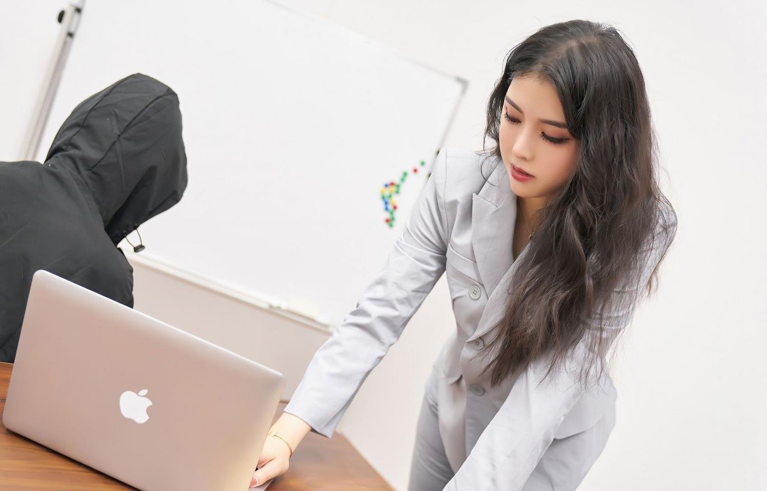 �����txtȫ������Ѹ������