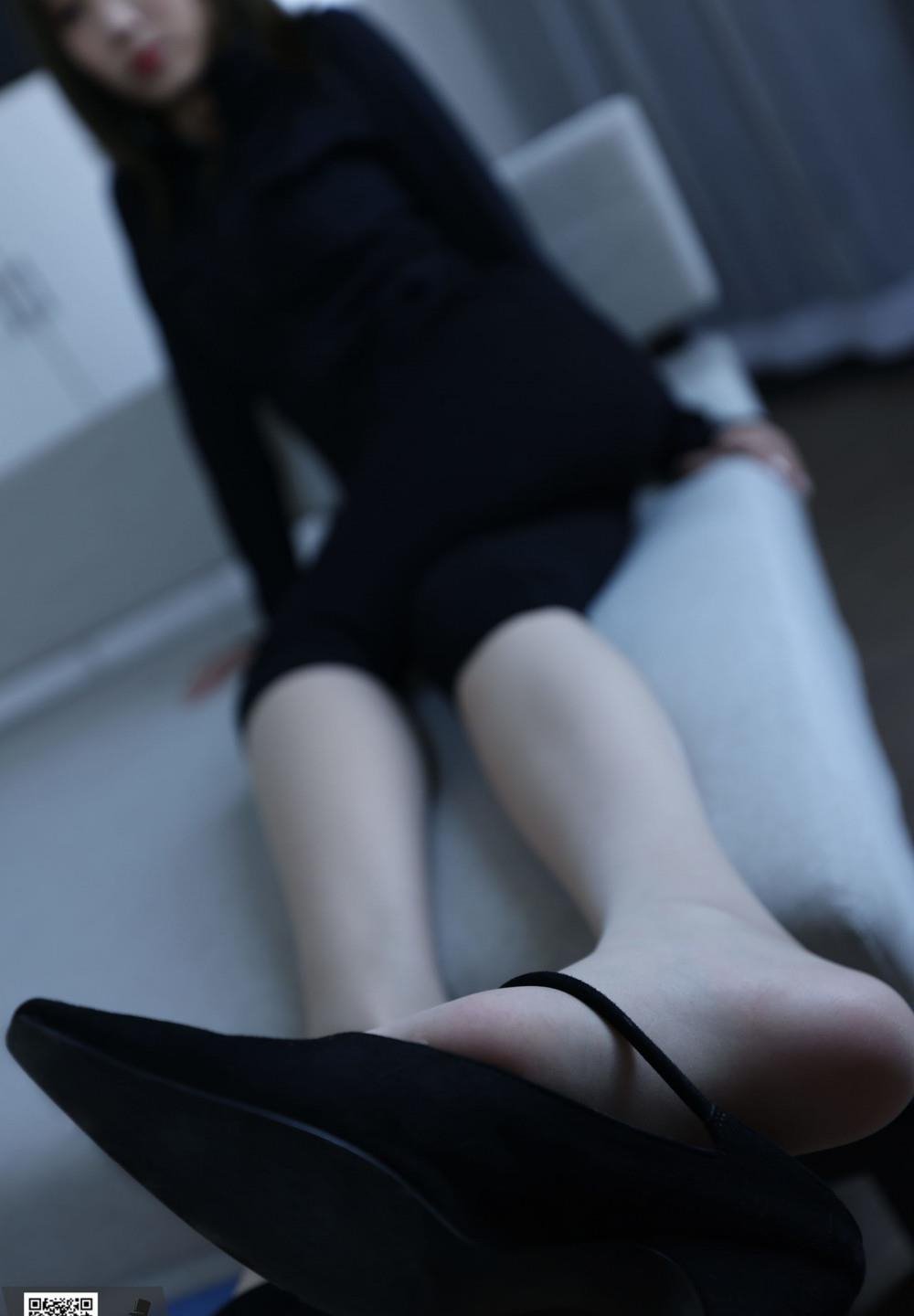 ��ת����֮���ΰ׶�Ѹ������