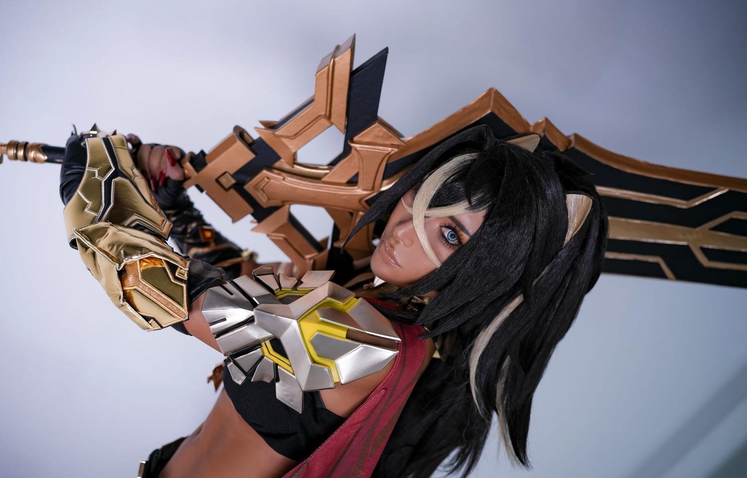 �˹���Ů4������Ѹ������