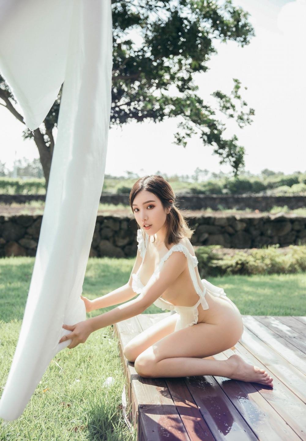 ԡ��20����Ů