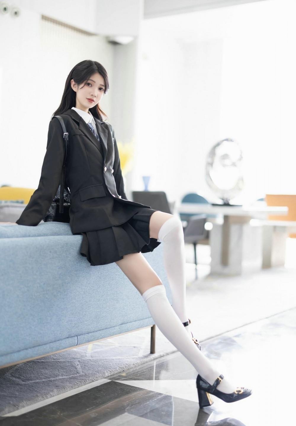 �鶹ˬˬ��Ůһ����������Ѹ������