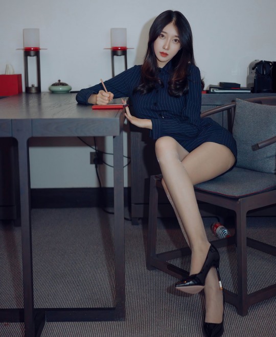 色欲迷墙快播