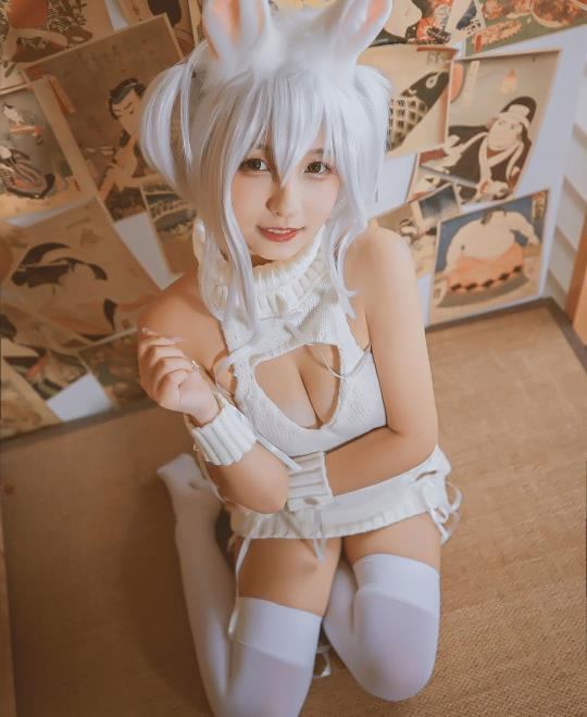 há��