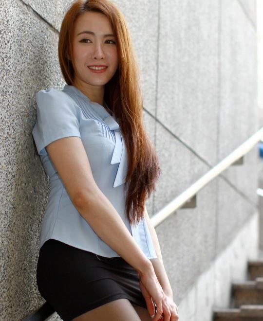 黄子佼微博