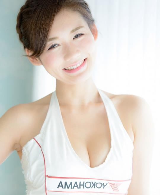 chinesefootjob足踩踏迅雷下载